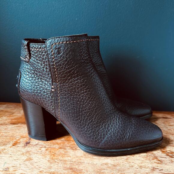 TODS Pebbled Leather Ankle Boots in Dark Brown Size 36 - Picture 4 of 16